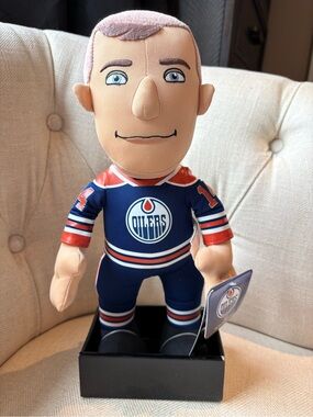 🏒 Edmonton Oilers Jordan Eberle #14 Plush Figure NHL Bleacher Creatures NWT